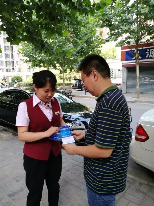 折弯机冲压模具